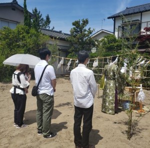 続く地鎮祭